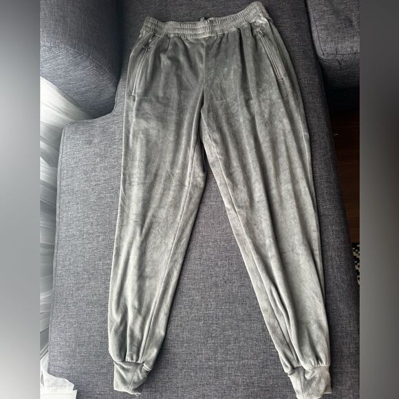 SKIMS Grey Velour Jogger Lounger Pants Size Medium - Picture 7 of 12